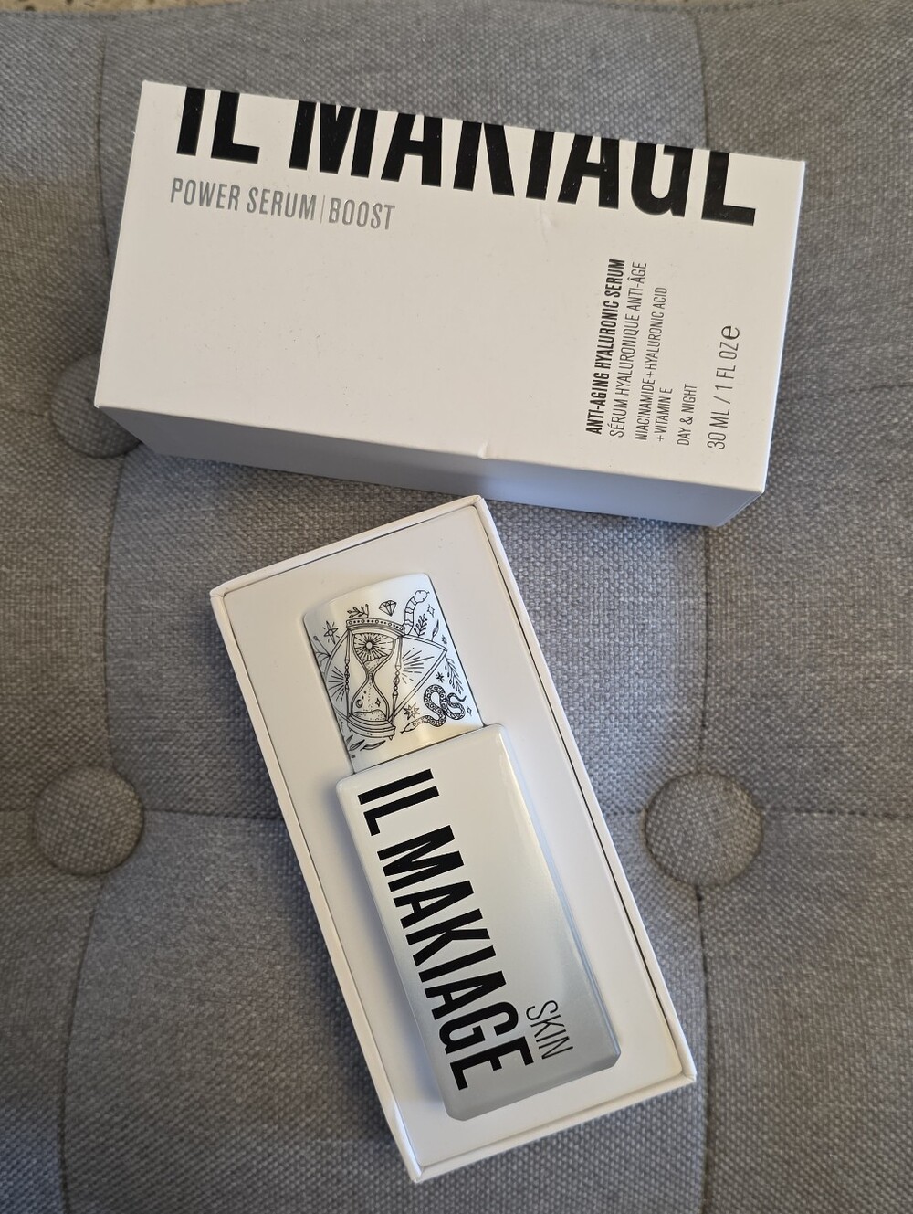 IL MAKIAGE Power Serum Boost - White Bottle